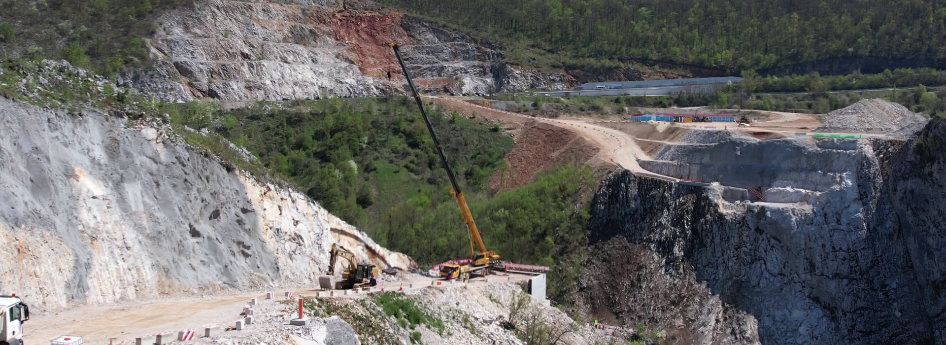 ИЗГРАДЊA ОБИЛАЗНИЦЕ ОКО УЖИЦА